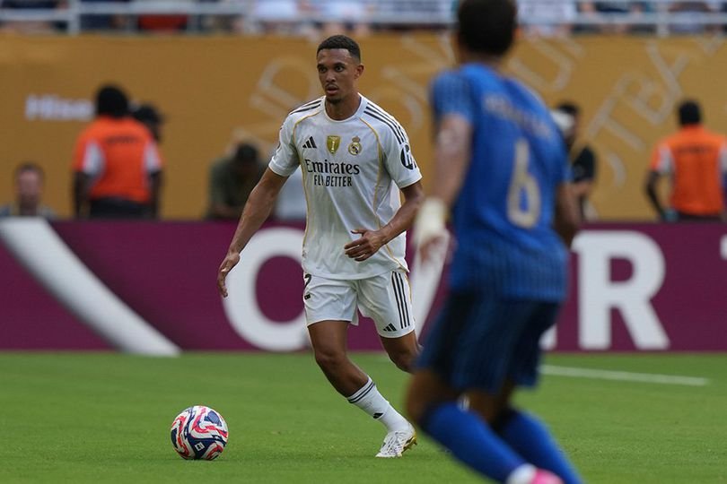 Xabi Alonso Jujur Nilai Debut Trent Alexander-Arnold dan Dean Huijsen di Real Madrid, Apa Katanya?