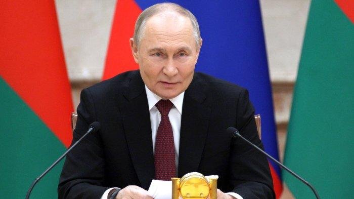 Putin Tawarkan Bantuan untuk Mediasi Konflik Israel dan Iran, Singgung Program Nuklir Damai Teheran