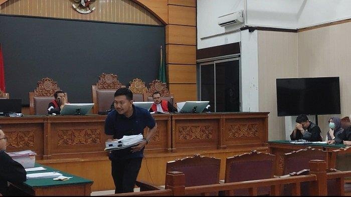 Sidang Kasus Judol Komdigi, Ahli Bongkar Chat Zulkarnaen dan Brigita Soal Uang Rp 3 Miliar