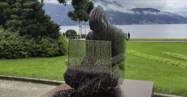 Analis Bloomberg Sebut Kekayaan Satoshi Nakamoto Bakal Salip Warren Buffet