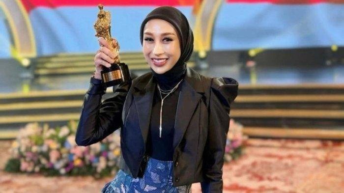 Dipolisikan atas Produk Skincare Berbahaya, Pihak Reza Gladys Minta Bukti Korban dengan Wajah Rusak