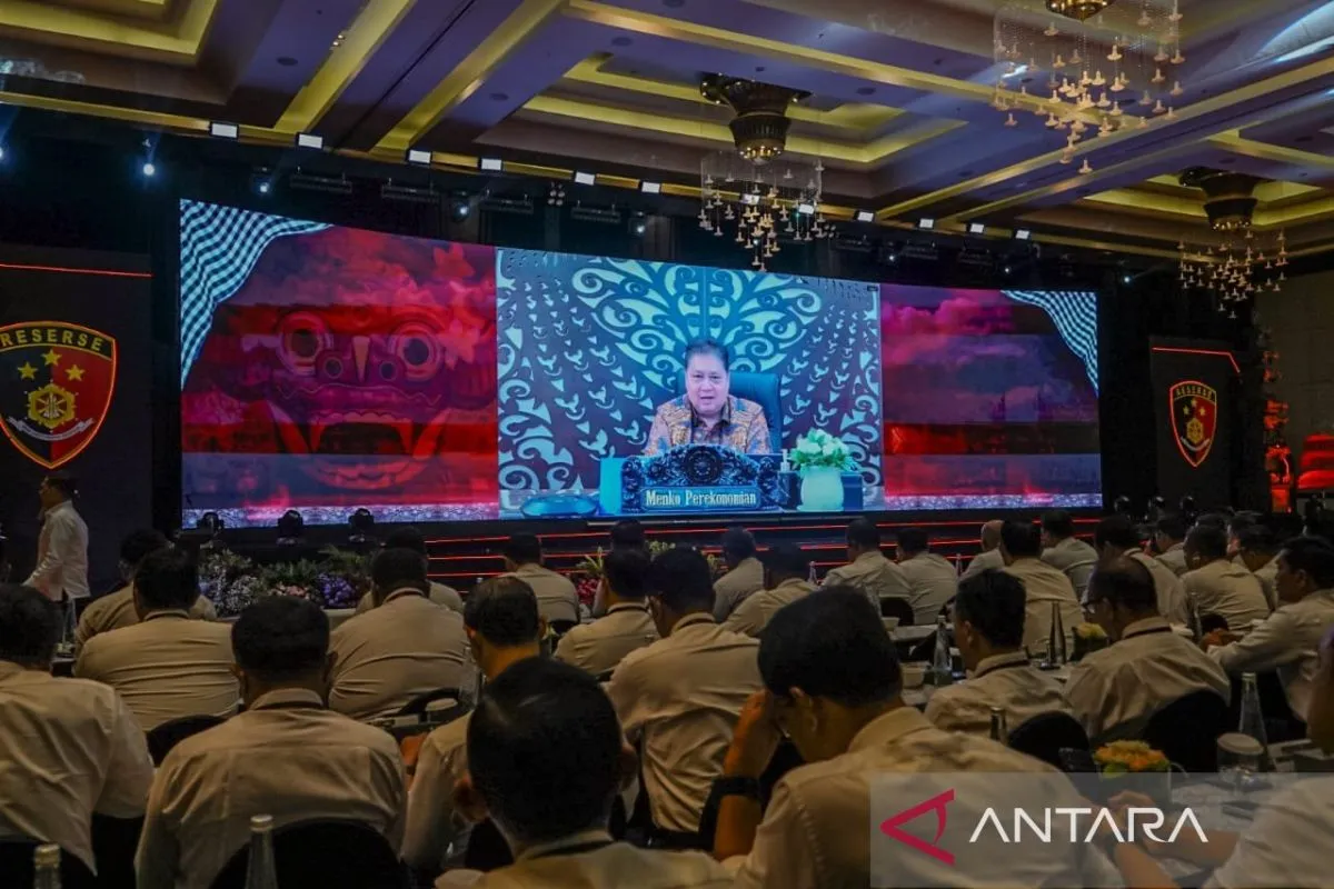 Polisi berperan penting dalam pembangunan ekonomi: menteri