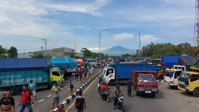 Sopir Truk Berdemo, Tolak Aturan Zero ODOL di Sejumlah Wilayah: Jabar, Jateng, hingga Jatim