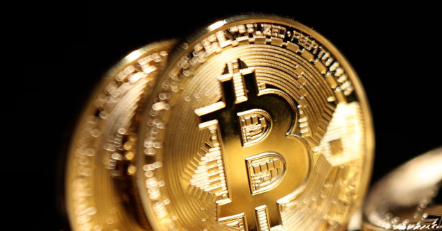 Demi Bitcoin, Investor Alihkan Dana Miliaran Dolar dari Emas-Saham