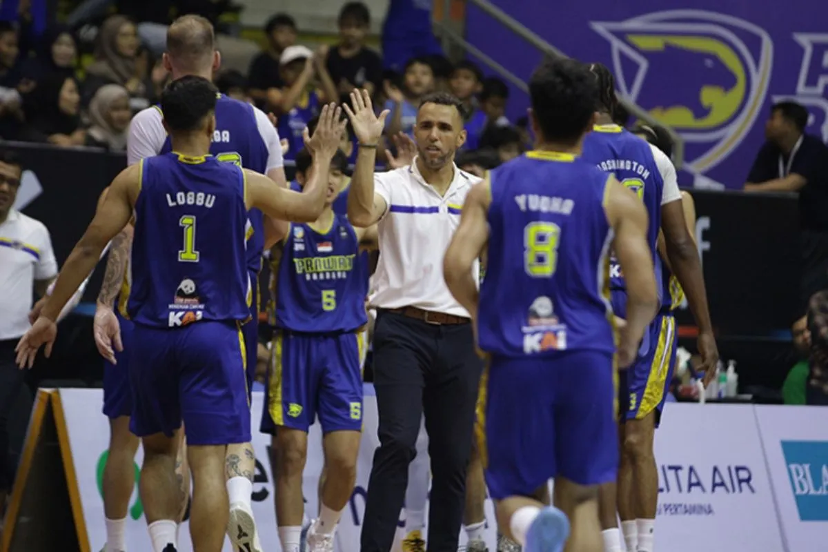 Pelatih Prawira evaluasi game plan jelang laga terakhir lawan PJ