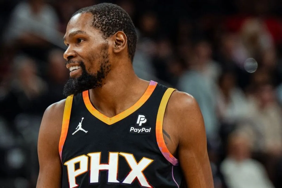 Kevin Durant siap tinggalkan Suns, 5 tim berebut tanda tangannya