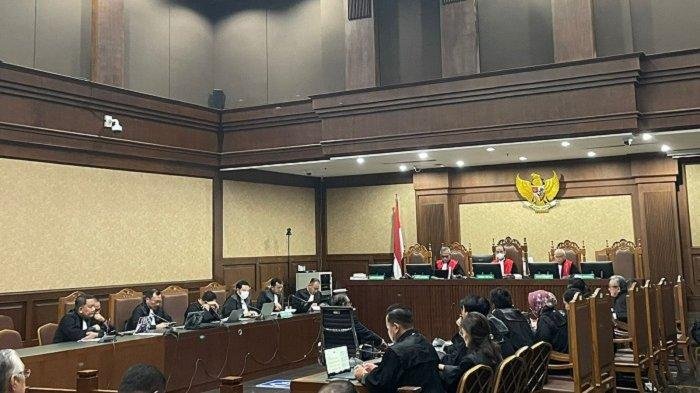 Eks Hakim MK di Sidang Hasto: Perkara yang Telah Berkekuatan Hukum Tetap Tak Bisa Dipersoalkan Lagi