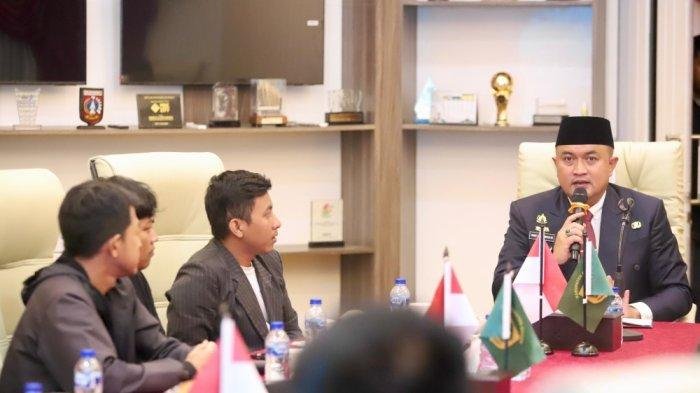 Tanggapi Aspirasi Mahasiswa, Rudy Susmanto Tegaskan Komitmen Bangun Kabupaten Bogor dengan Hati