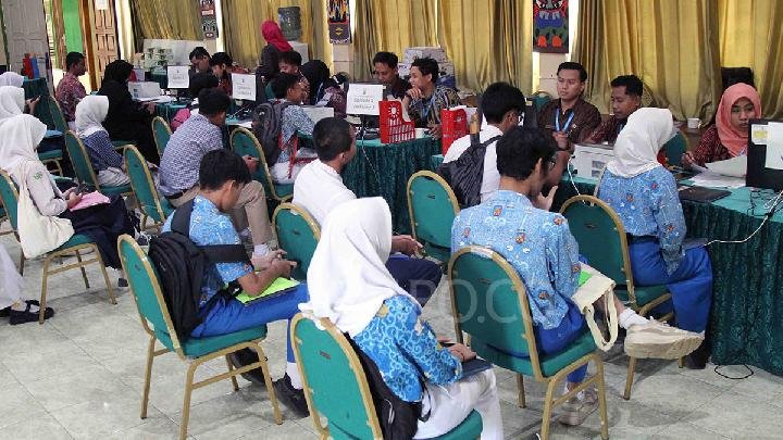 Pengumuman SPMB 2025 Jawa Timur Tahap 1 dan Syarat Daftar Ulang