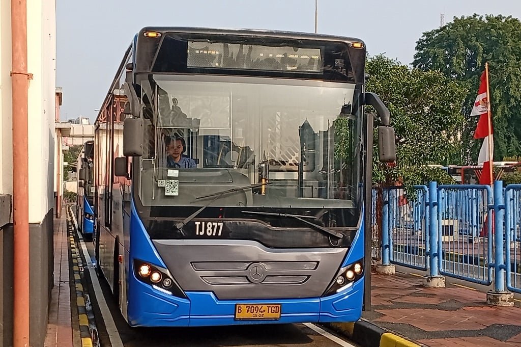 Transjabodetabek Bogor-Blok M Diserbu Warga, Dishub DKI Evaluasi Sistem Antrean