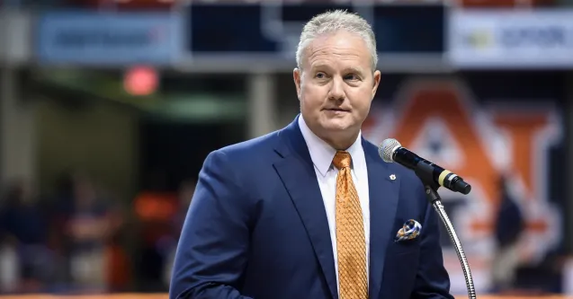 Analis BlackRock: Perang Dagang Bakal Dorong Adopsi Emas-Crypto