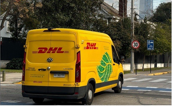 DHL Indonesia Mulai Pakai Kendaraan Listrik untuk Pengiriman Barang, Ini Alasannya