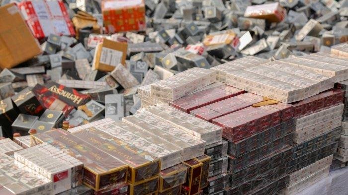 Bupati Sampai Anggota DPR Teriak Krisis Penjualan Tembakau di Temanggung: Diserang Rokok Ilegal