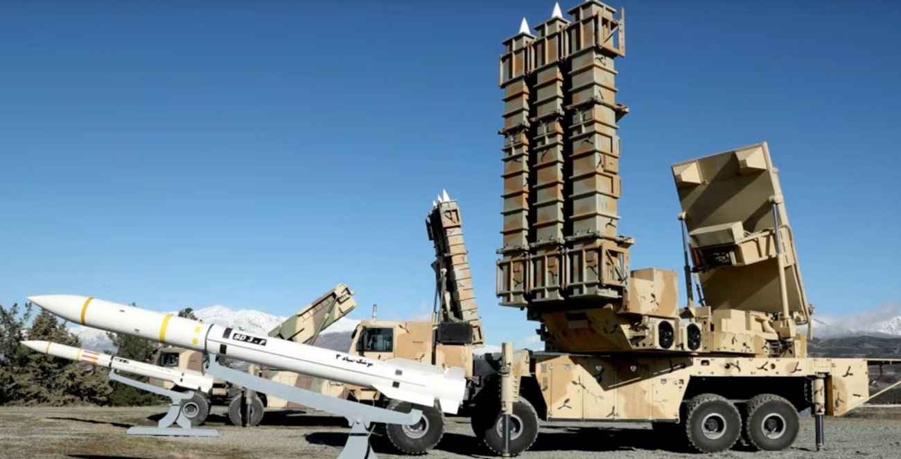 Iran Bombardir Markas Mossad dengan Rudal Balistik Canggih Berpresisi Tinggi, Tak Bisa Terdeteksi!