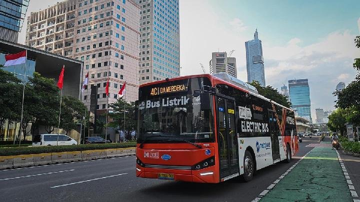 Kemenhub Targetkan Elektrifikasi Angkutan Umum Sampai 90 Persen pada 2030