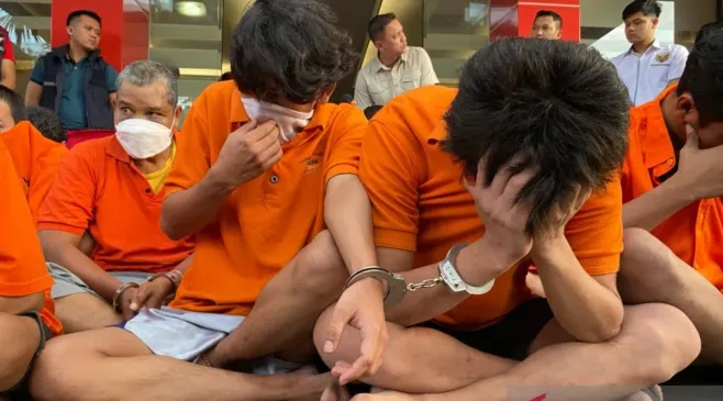 Alasan-Alasan SKCK Layak Dihapus: Diskriminatif dan Cuma Menambah Beban Masyarakat Mau Cari Kerja