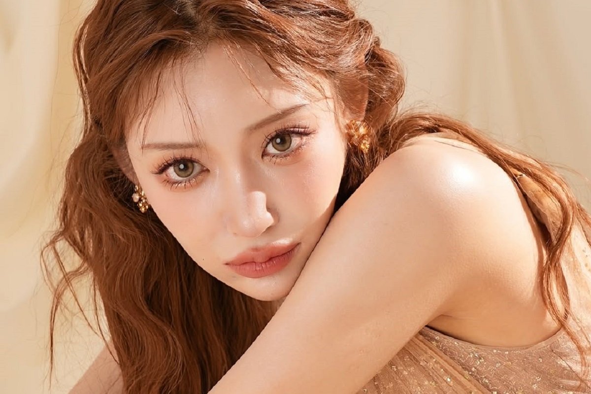 Ex Bintang JAV Asuka Kirara Bantah Dibayar untuk Tidur dengan Ju Haknyeon