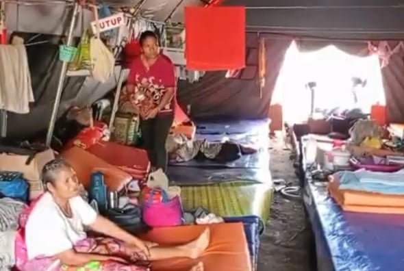 4.000 Pengungsi Gunung Lewotobi Laki-Laki Terancam Kelaparan, Bantuan Sulit Didapat