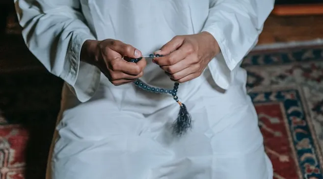 Doa Sholat Istikharah Lengkap dengan Arab, Latin dan Dalilnya