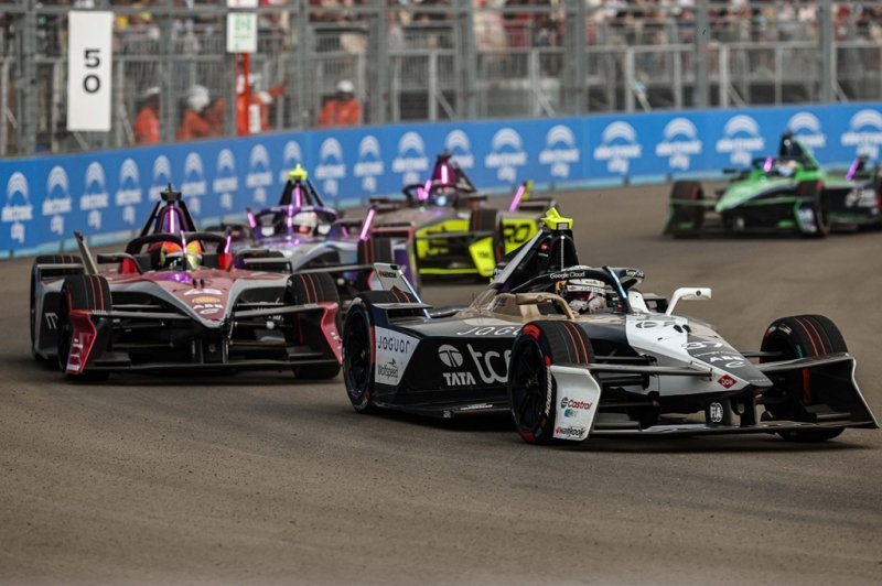 Kisah Haru Dan Ticktum, Tak Bisa Berkata-kata Usai Menangi Formula E Jakarta E-Prix 2025