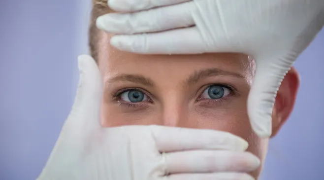 Plus Minus Operasi Lasik Mata: Manfaat dan Risiko yang Harus Diketahui