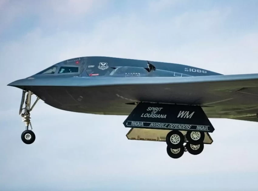 AS Jatuhkan 6 Bom Bunker Buster di Fordo, dan 30 Rudal Jelajah di Natanz serta Isfahan