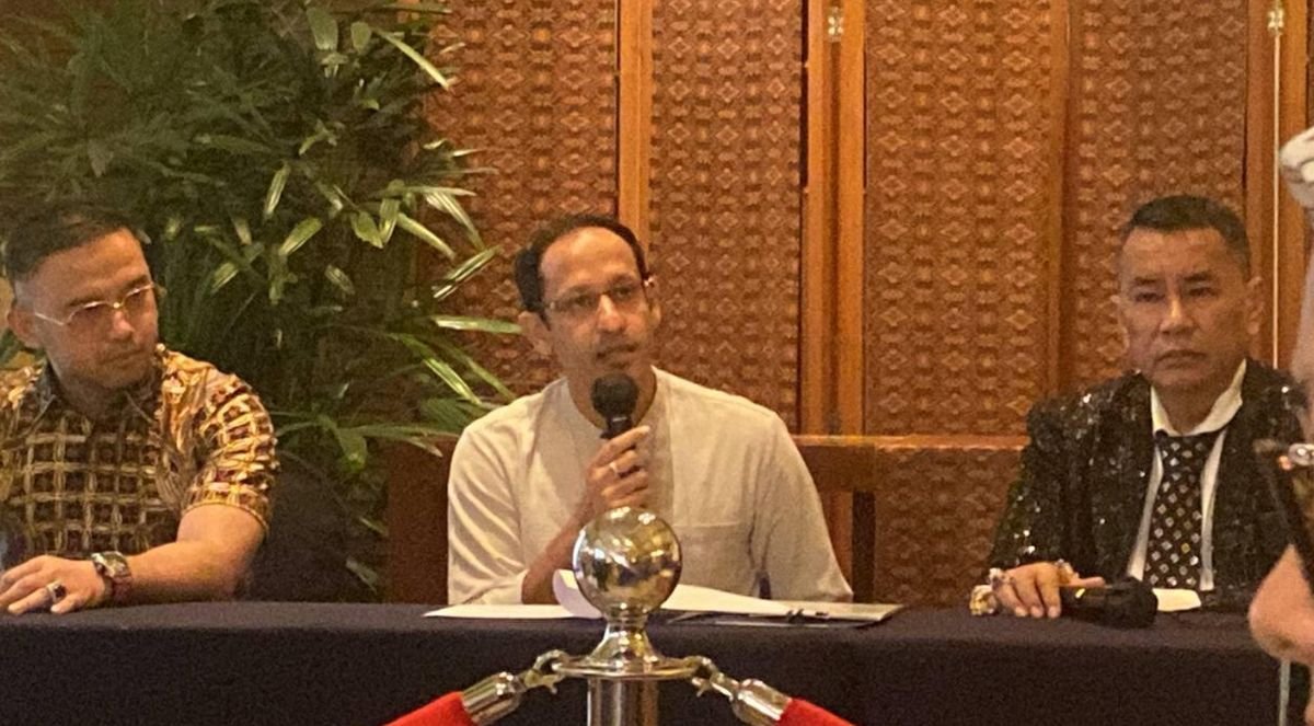 Korupsi Laptop Kemendikbudristek, Hotman Paris: Nadiem Makarim Diperiksa Kejagung Hari ini!