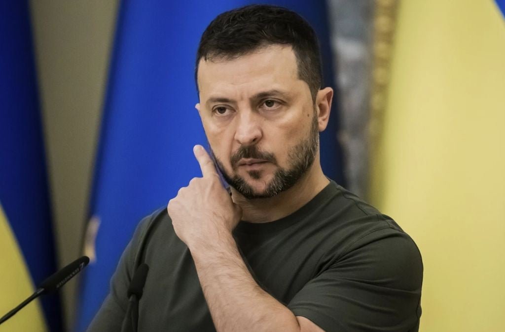 Presiden Ukraina Zelensky Dukung Serangan AS ke Iran, Puji Trump