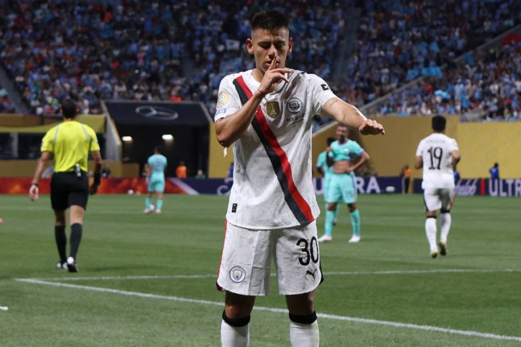 Profil dan Biodata Claudio Echeverri: Setan Kecil Penerus Lionel Messi dan Diego Maradona