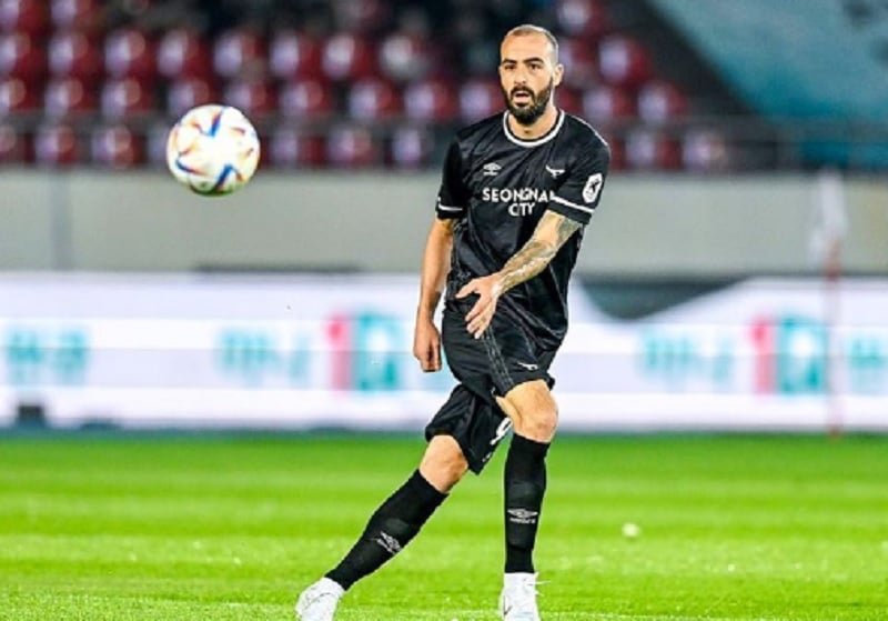 Persebaya Gaet Mantan Rekan Bintang Juventus dari Liga Montenegro, Nilainya Tembus Miliaran Rupiah!