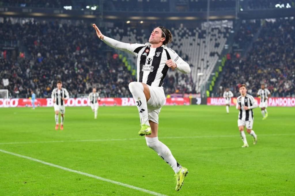 AC Milan Hubungi Juventus, Transfer Dusan Vlahovic Tergantung 2 Hal