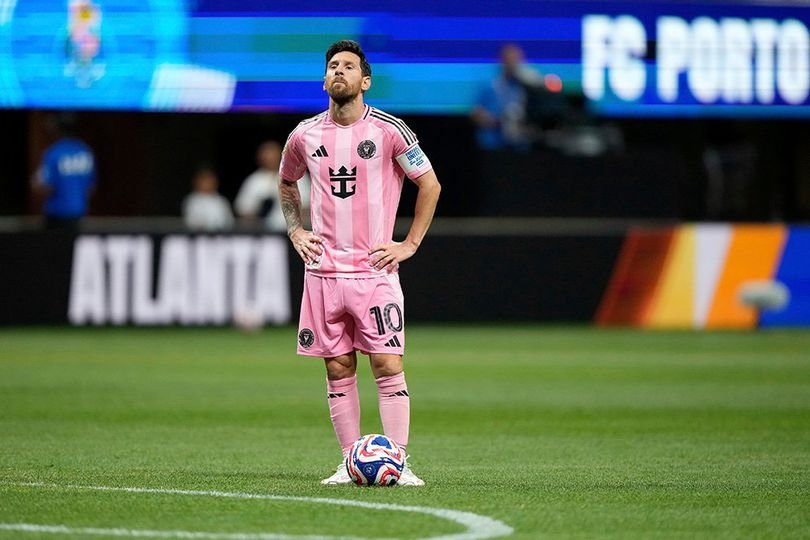 Lionel Messi Pernah Takut Lawan Gelandang Inggris Ini, Siapa Dia?