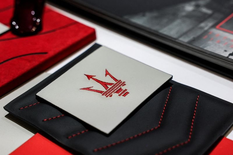 Eksklusif-Pembuat Jeep Stellantis mempertimbangkan penjualan di antara opsi untuk Maserati