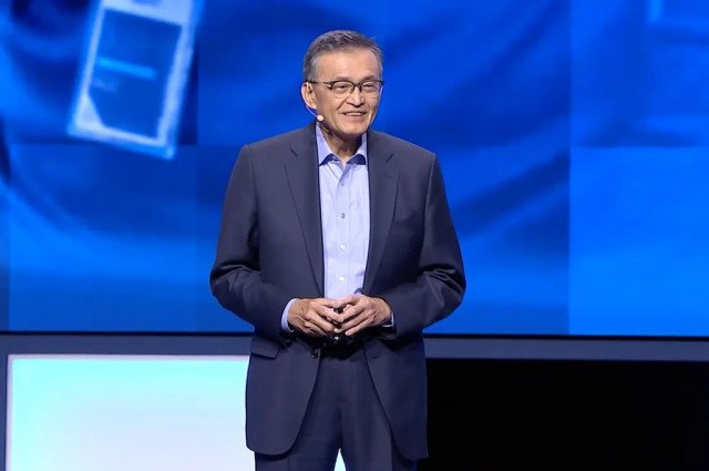 Strategi Baru di Intel — Chief Strategy Officer Mundur di Tengah Restrukturisasi