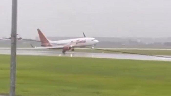 Detik-Detik Menegangkan! Pesawat Batik Air Nyaris Terguling Saat Mendarat di Bandara Soetta!